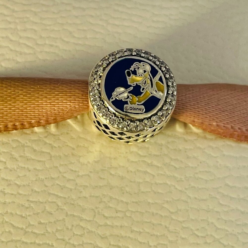 Pandora Magic Charm Cruise Line Disney Charm - Picture 4 of 4